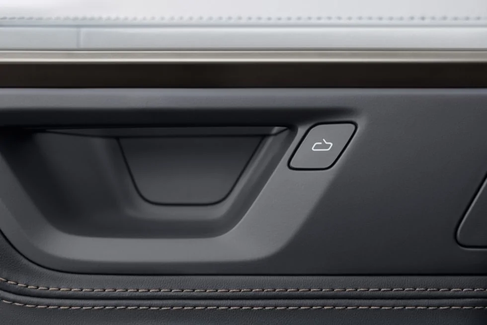 Rivian R1T R1S Official: 2025 R1T & R1S Refresh / Facelift (2nd Gen) Specs and Photos!  Quad Motor gets 1,025 HP and 0-60 in 2.5 Seconds!!! 2025-rivian-r1t-117-665f78c003fc3-jpg