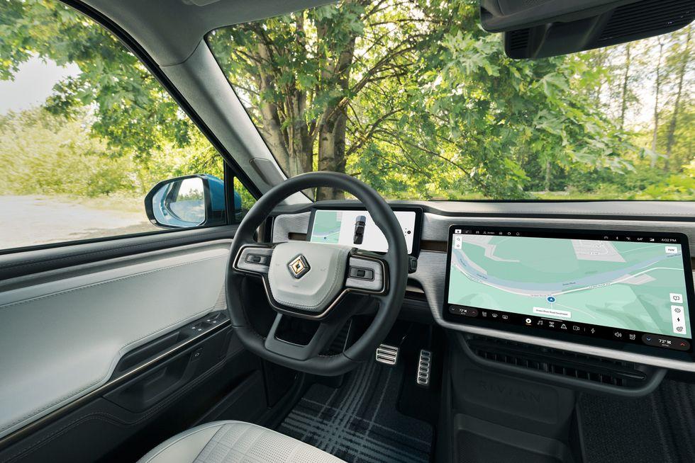 Rivian R1T R1S Official: 2025 R1T & R1S Refresh / Facelift (2nd Gen) Specs and Photos!  Quad Motor gets 1,025 HP and 0-60 in 2.5 Seconds!!! 2025-rivian-r1t-120-665f78c0c2cc9-