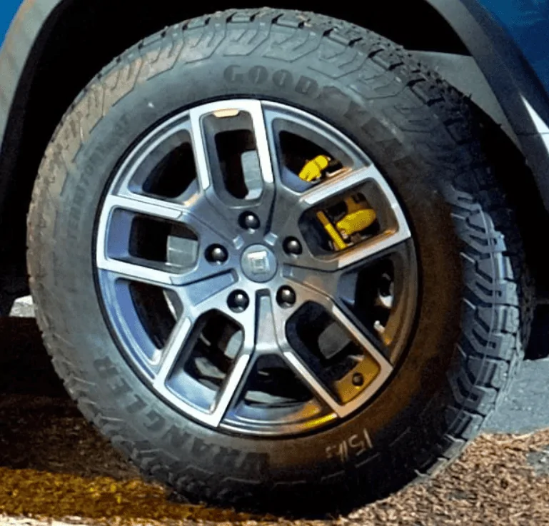 Rivian R1T R1S Affordable high efficiency 20" wheels and 33" tires options (275/60R20) 1717784704147-qf