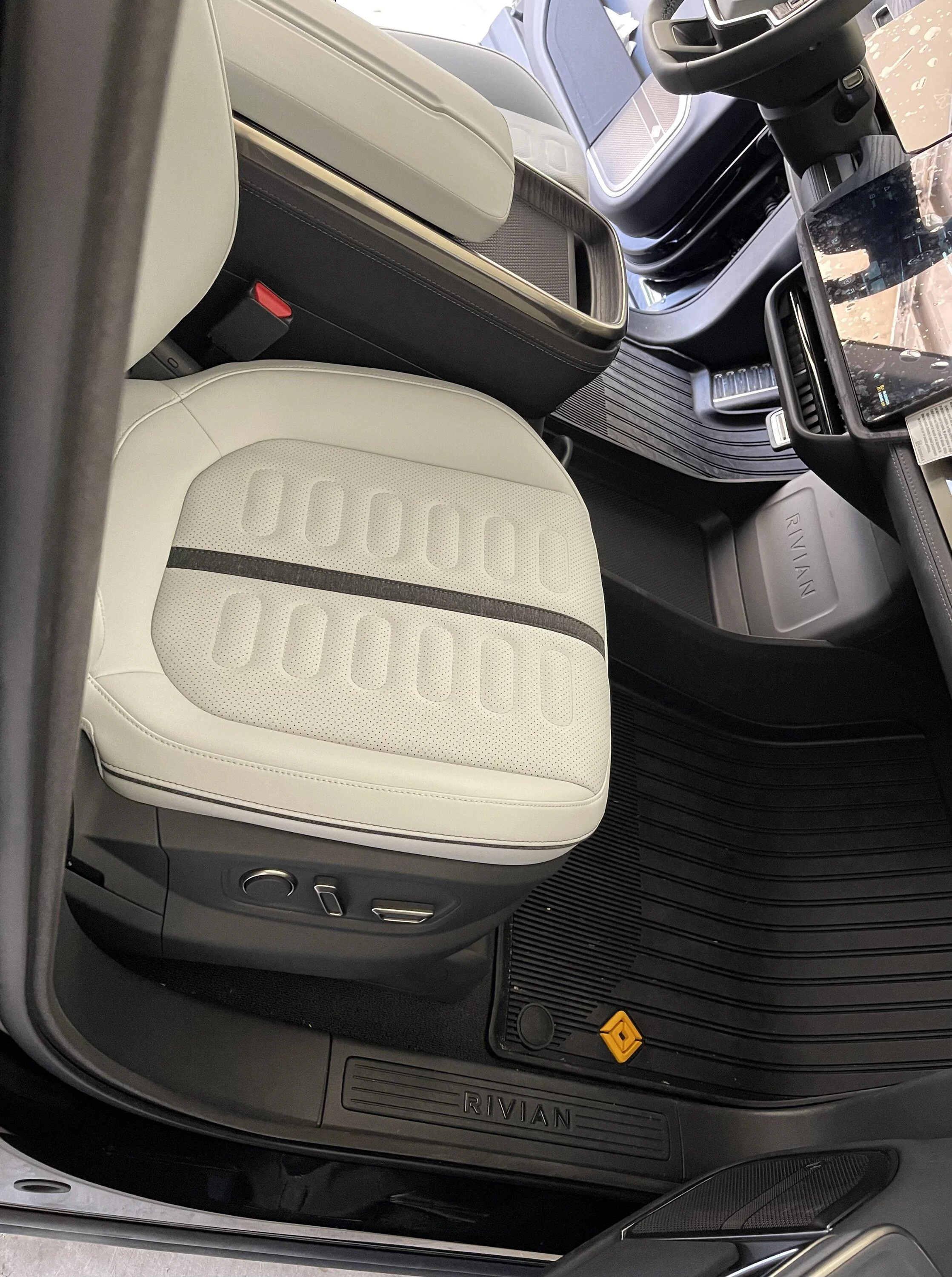 Rivian R1T R1S Floor and cargo mat recommendations img_2243-jpeg-jpg