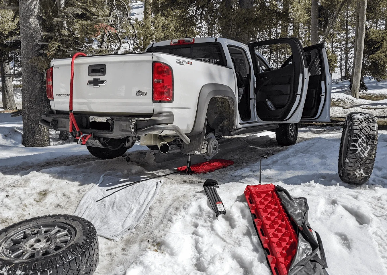 Rivian R1T R1S Winter Camping Gear Winners & Lessons! 1717906630607-cl