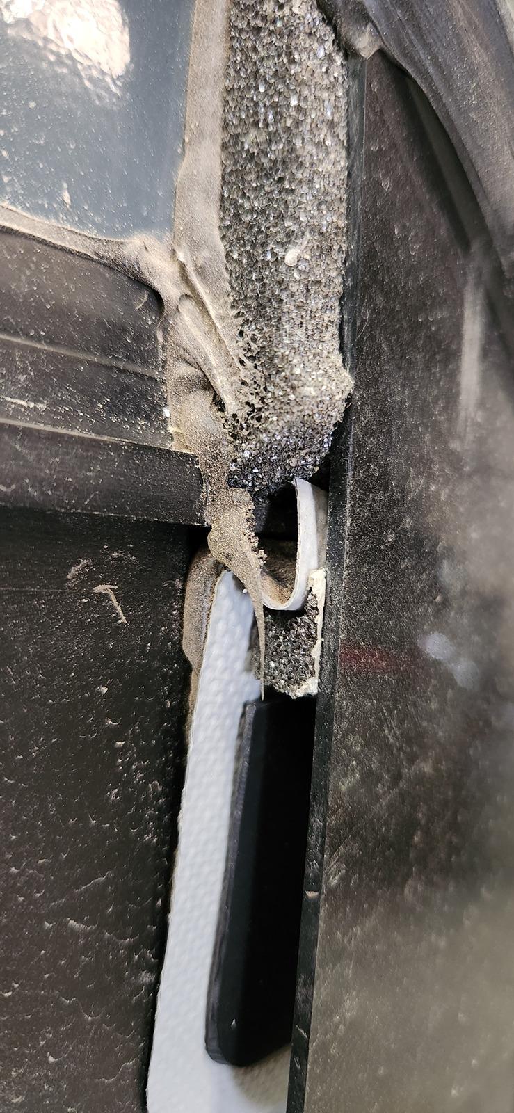 Rivian R1T R1S FIRST CAMP WITH THE AMP (2024 Aliner AMP camping trailer) 20240609_172229[1]