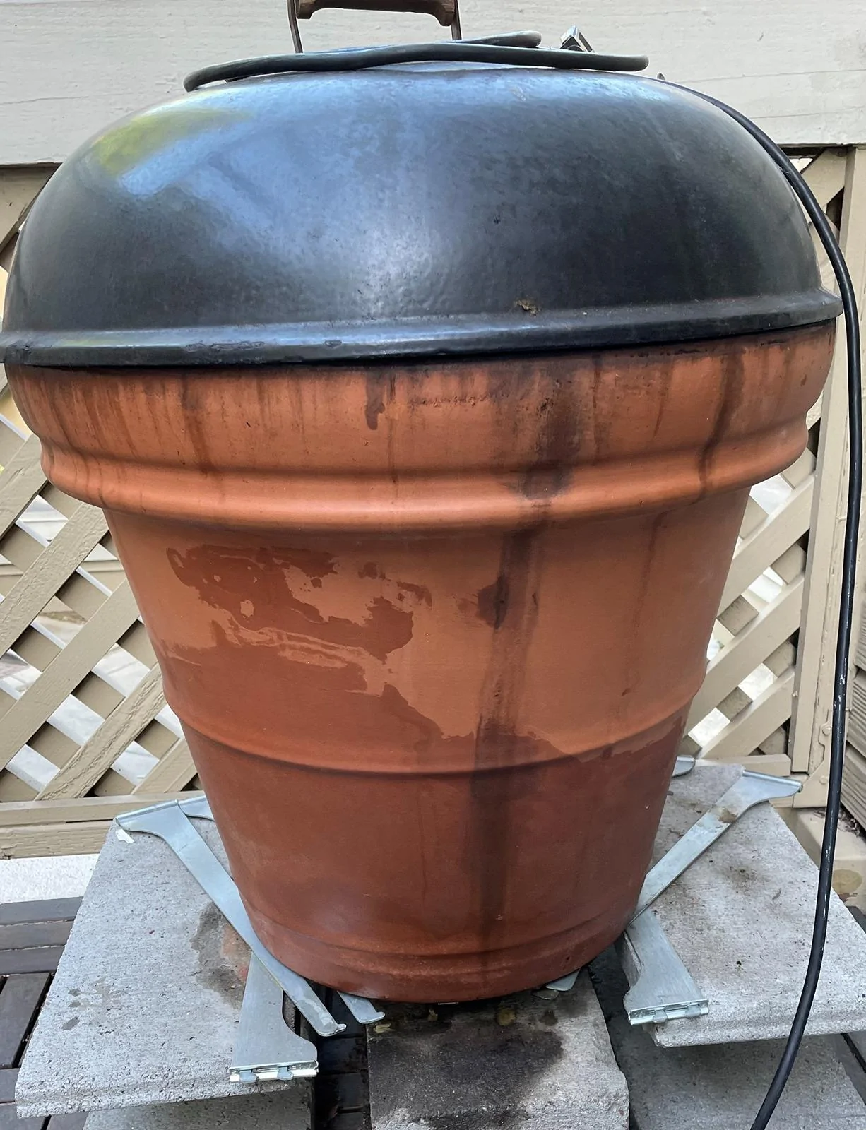 Rivian R1T R1S Pellet Grill/Smoker smoker