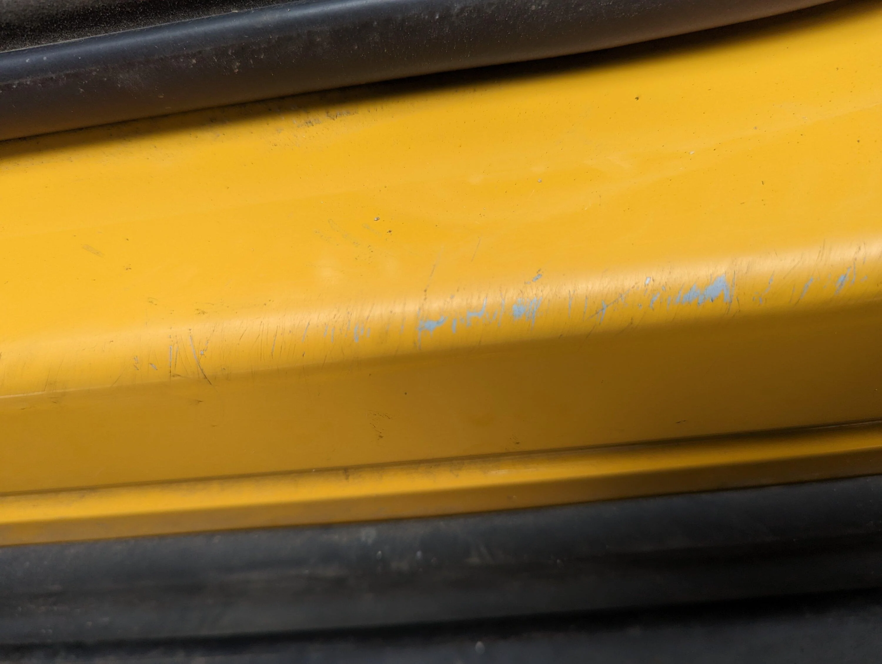 Rivian R1T R1S PSA - Keep your rubbers clean! PXL_20240611_160939620