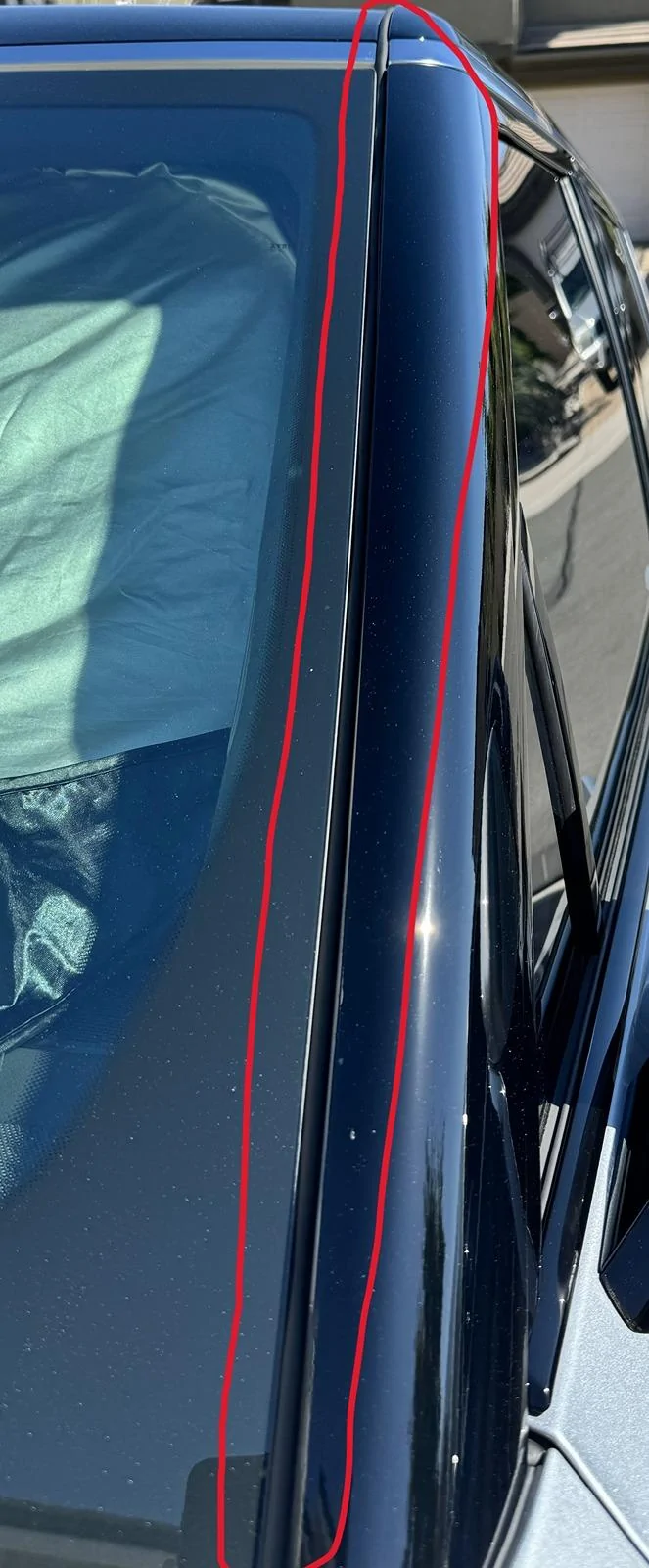 Rivian R1T R1S Guide: R1S / R1T Wind Noise FIX! windshield vertical 1