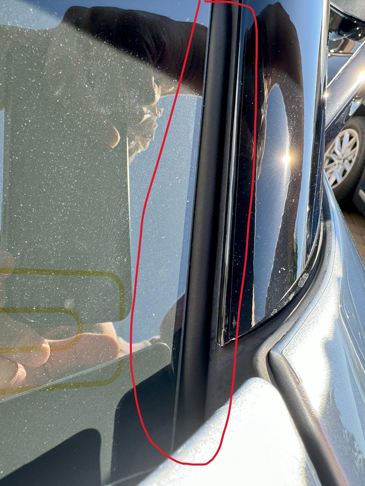 Rivian R1T R1S Guide: R1S / R1T Wind Noise FIX! windshield vertical 2 detail