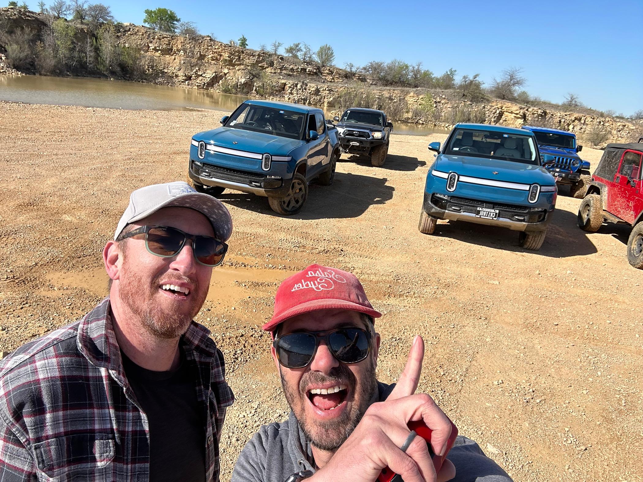 Rivian R1T R1S Off roading with 22s? IMG_0542
