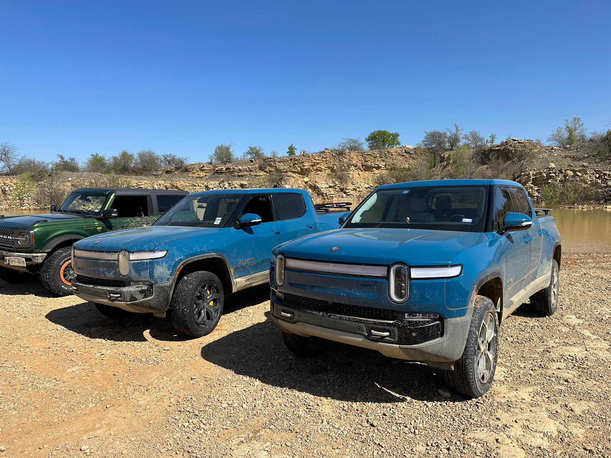 Rivian R1T R1S Off roading with 22s? IMG_1105