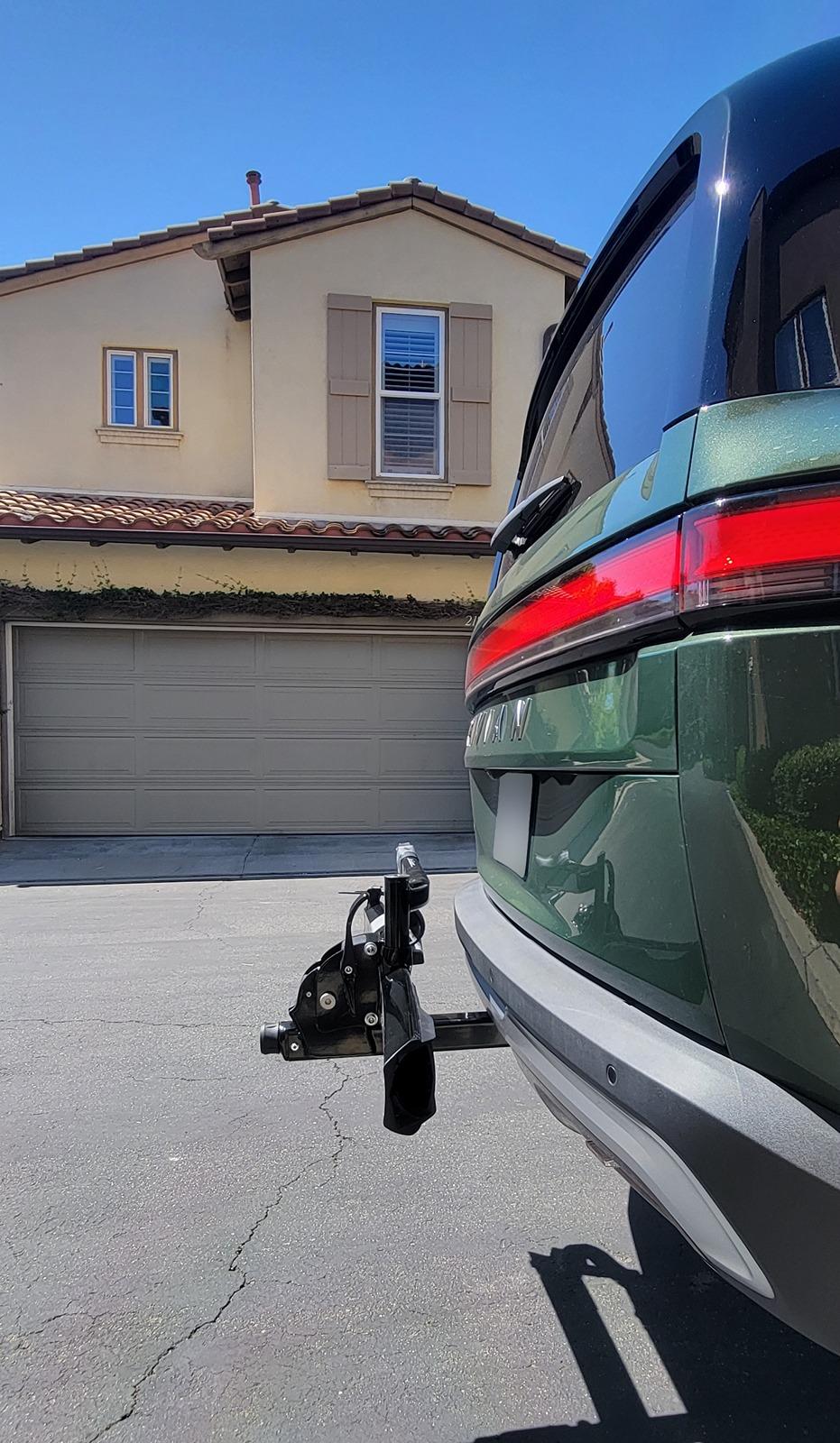 Rivian R1T R1S Modified single Kuat Sherpa 20240614_151526
