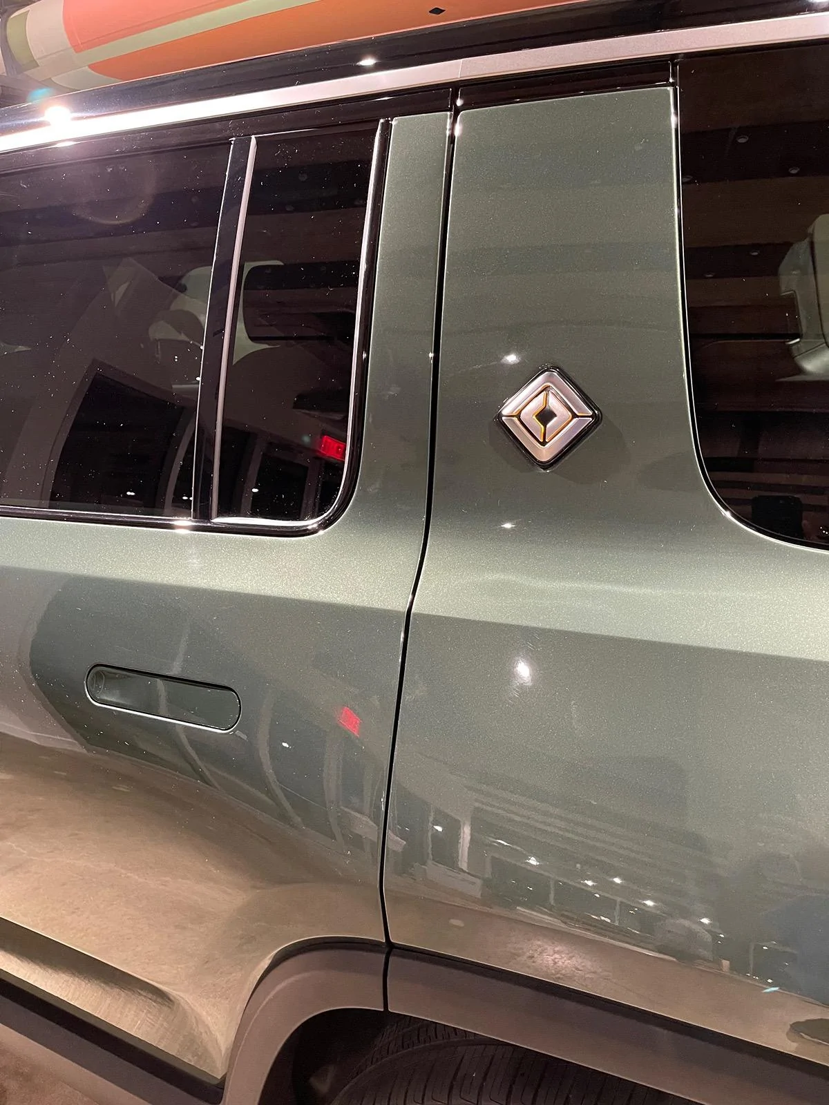 Rivian R1T R1S Gen 2 Rivian R1 - Real Life Pictures & Impressions IMG_3215