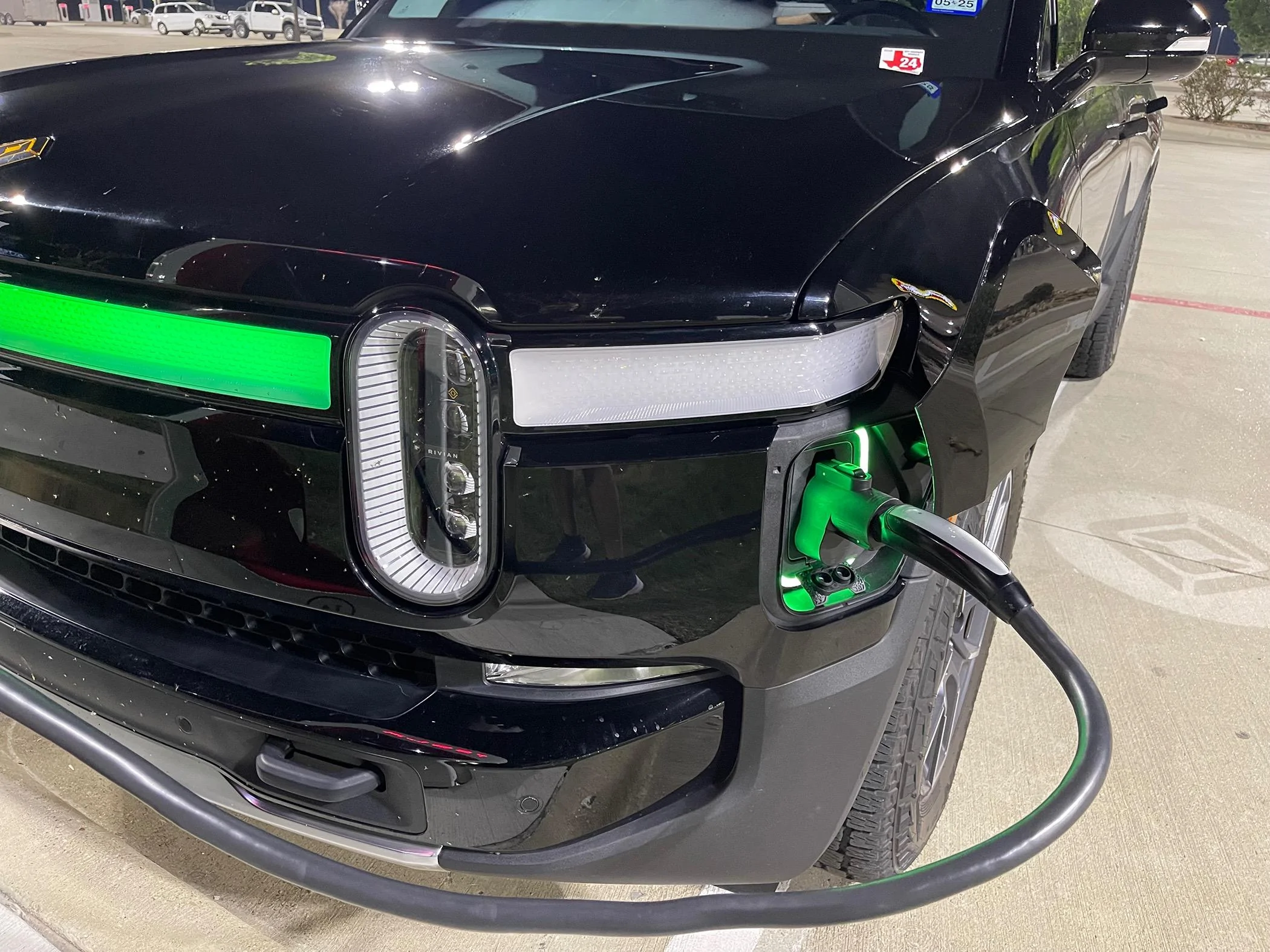 Rivian R1T R1S NACS Adapter recommendation? IMG_2935