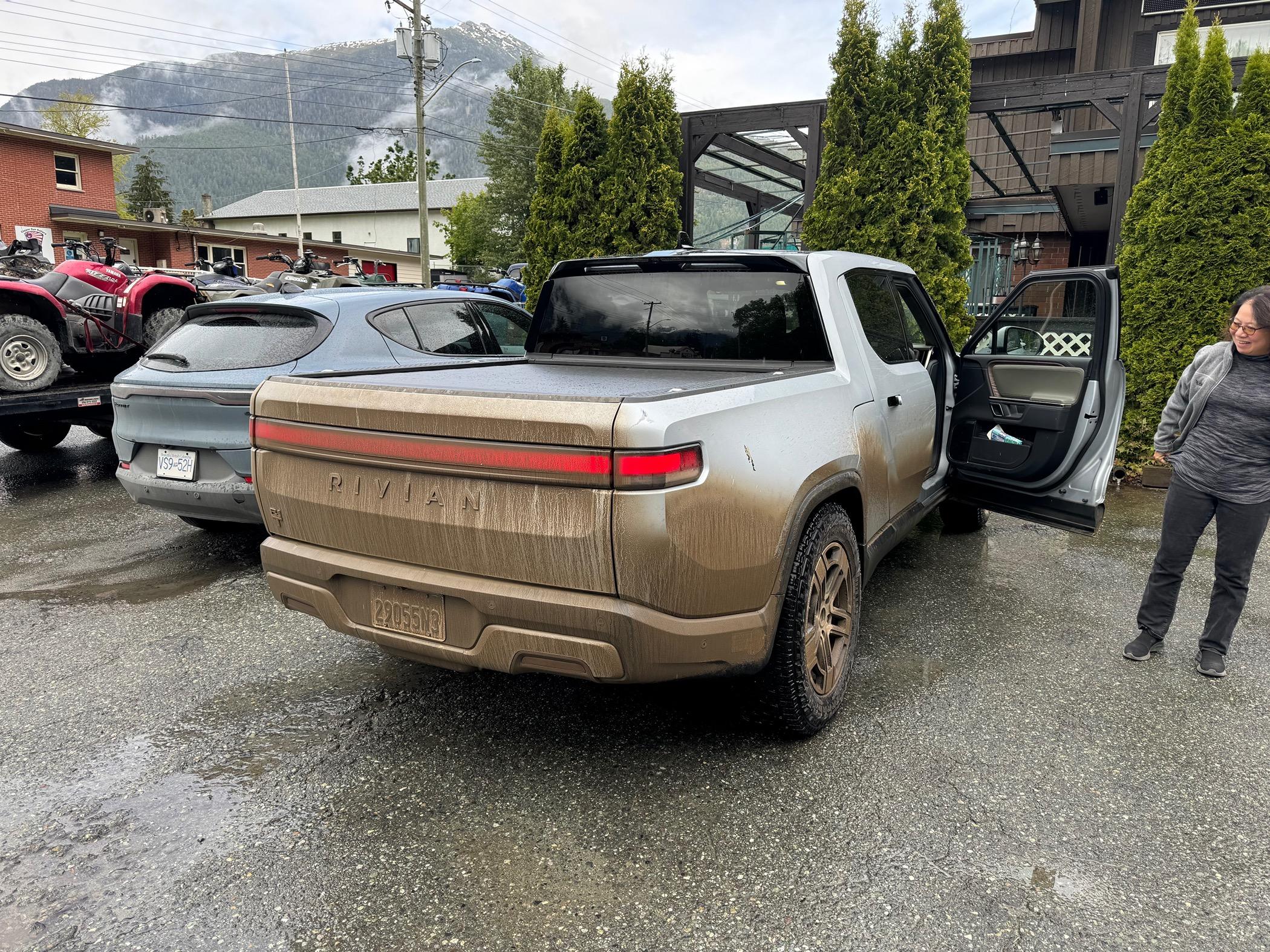 Rivian R1T R1S BC Ferry and Charging Amnesia IMG_1372