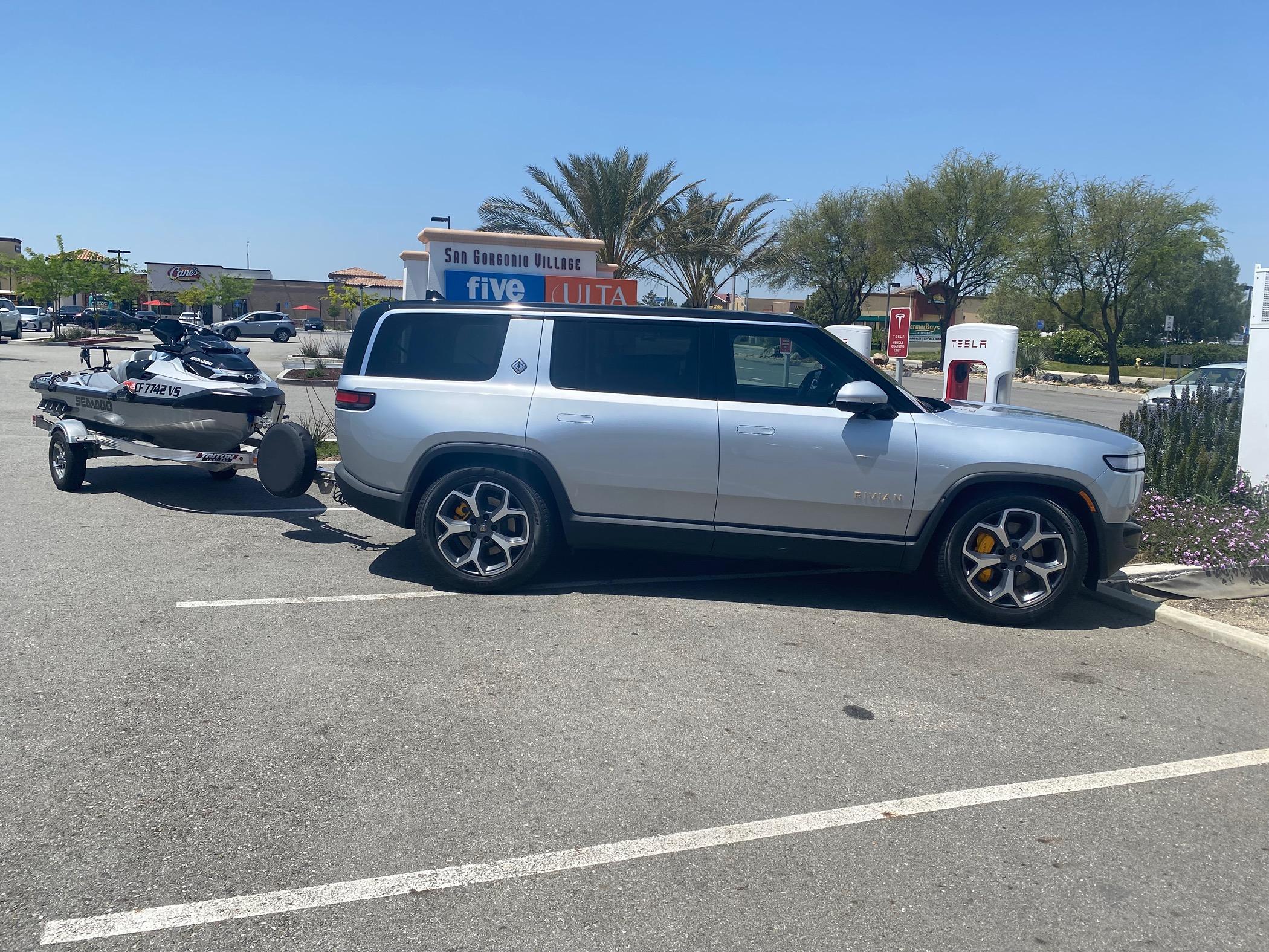 Rivian R1T R1S Question about range trailering a Jetski - R1S IMG_9854