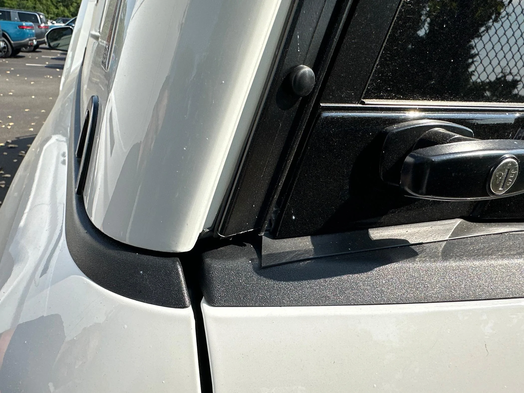 Rivian R1T R1S Leer Bed Cap Topper and Brush Guard spotted on Rivian R1T manufacturer plated vehicle 74041071718__839330B8-3A47-47D2-9E6E-10FBE5B56603