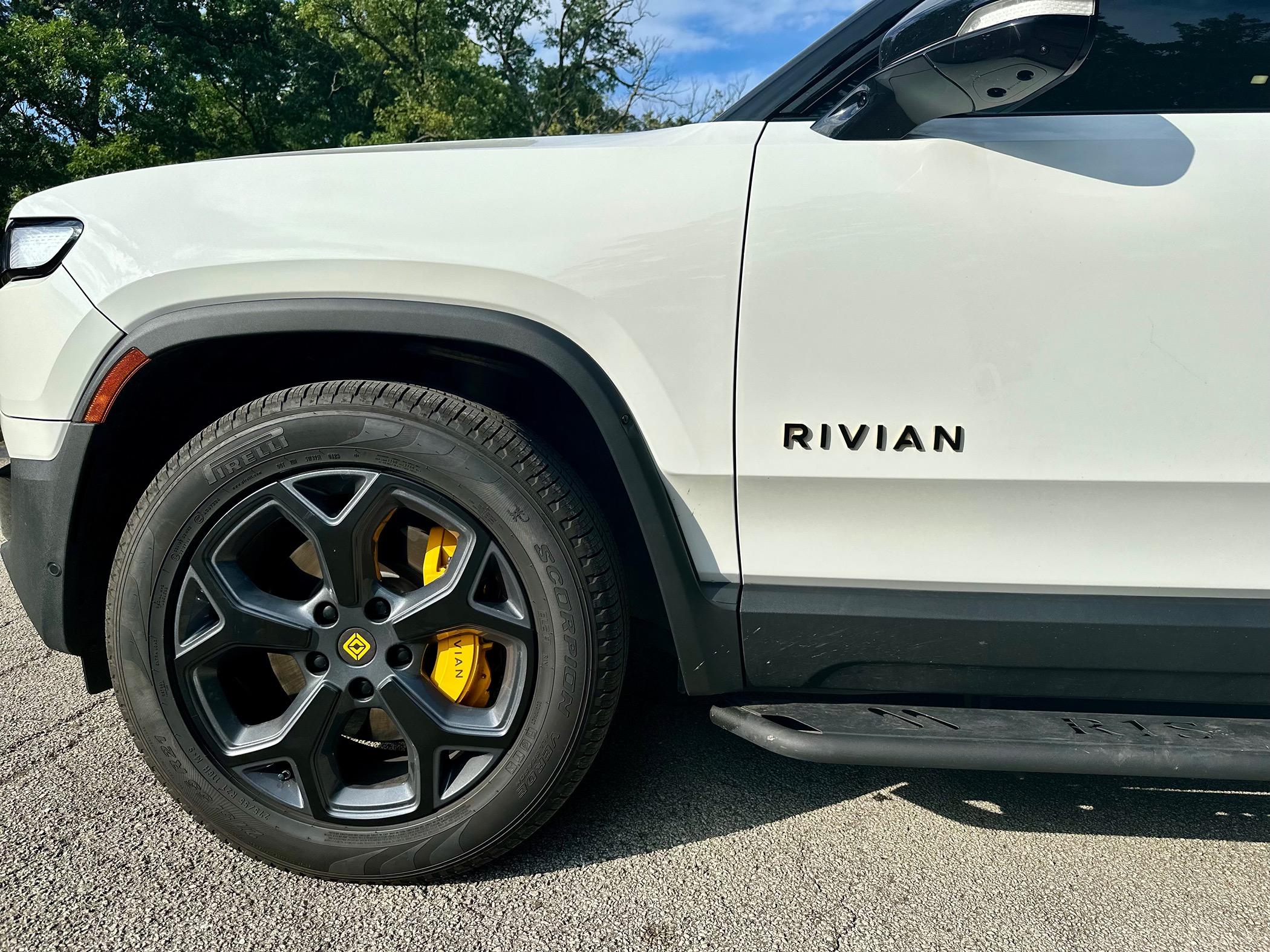 Rivian R1T R1S PPF, blackout and de-badge (white R1S) IMG_6557
