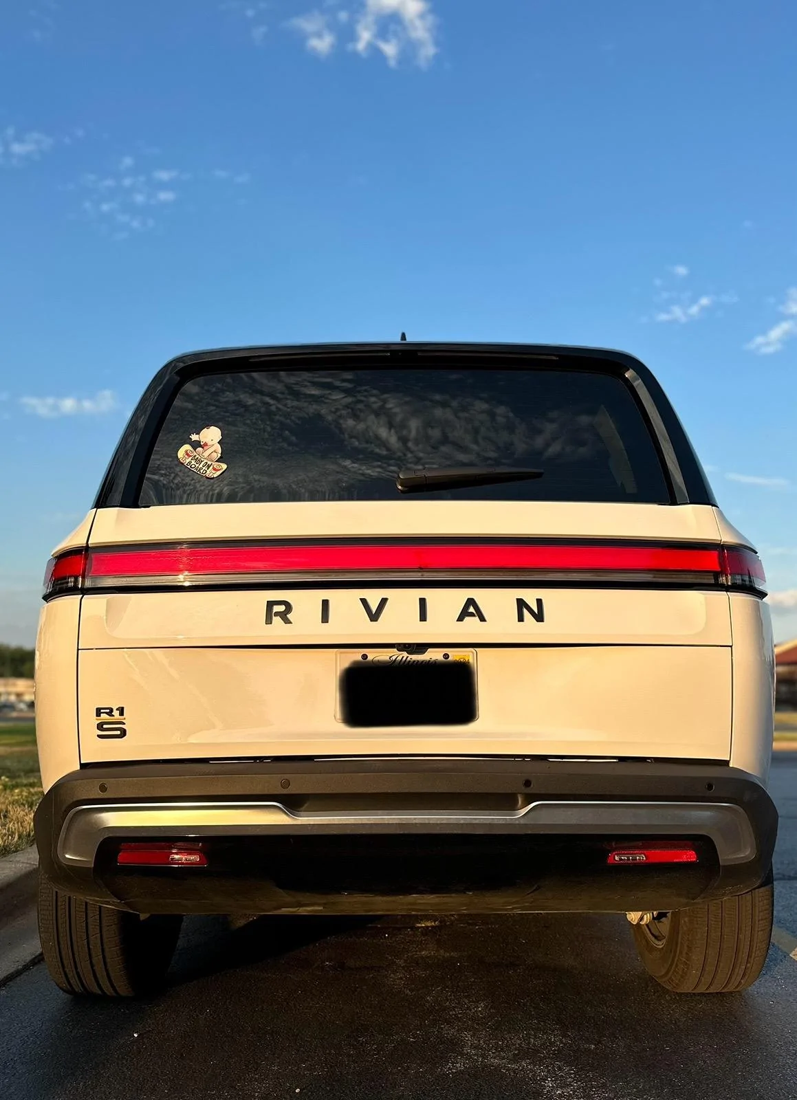 Rivian R1T R1S PPF, blackout and de-badge (white R1S) IMG_6550
