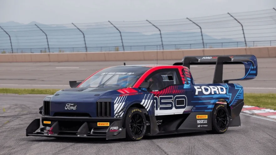 Rivian R1T R1S Gen 2 Rivian R1T beats Gen 1 Pikes Peak time by 30 seconds! 1719183202478-h8