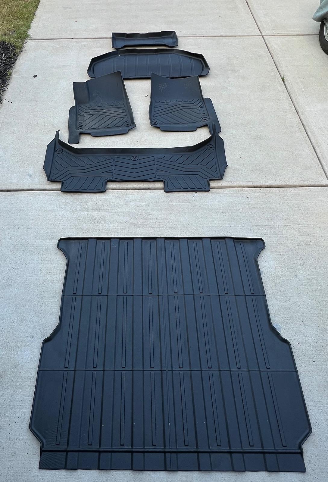 Rivian R1T R1S R1T Floor Mats - Free IMG_2760