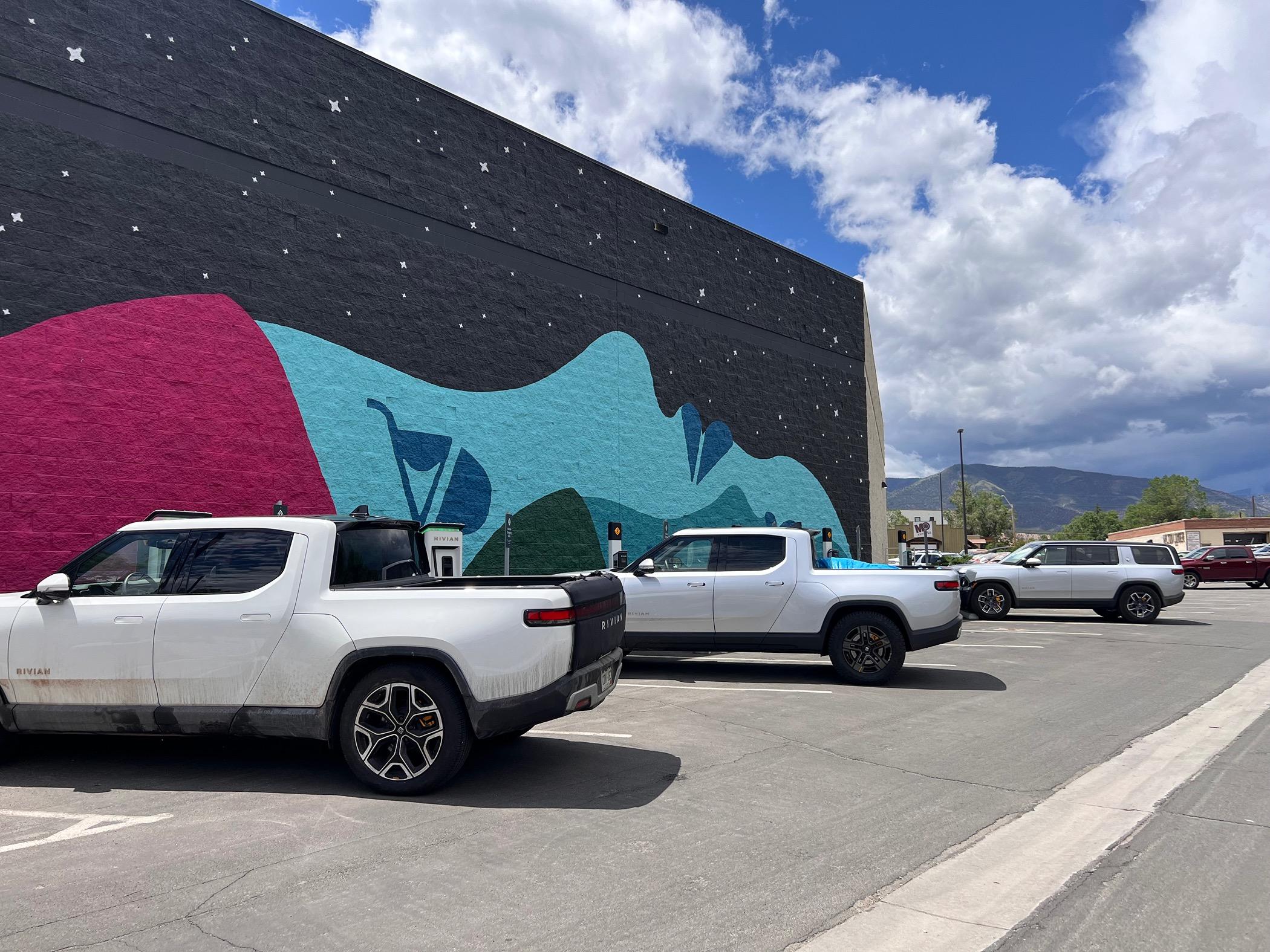 Rivian R1T R1S A nice weekend in the San Luis Valley - Photos IMG_9337