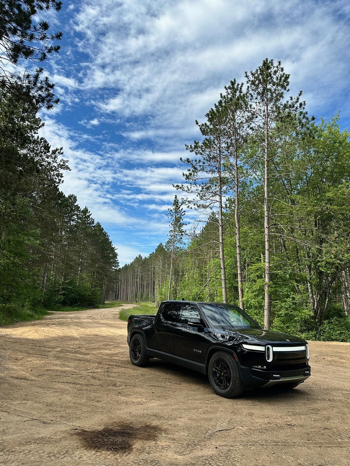 Rivian R1T R1S Giving up on keeping my Rivian? IMG_4215