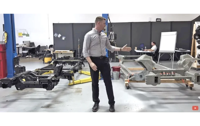 Frame Comparison : Rivian R1T vs. Ford F150 Lightning -- Munro Teardown YT