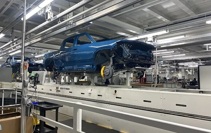 Rivian Holiday Family Day - Our self guided tour of the factory floor (Photos)
