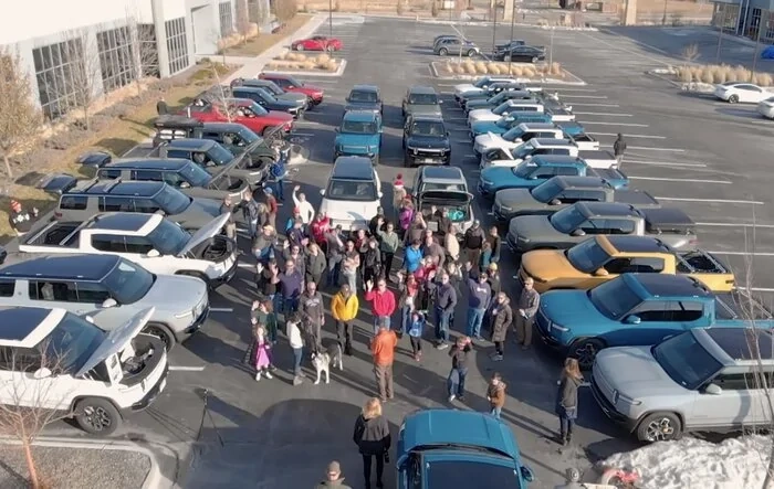 Rocky Mountain Rivian Club meetup - 33 Rivians!!