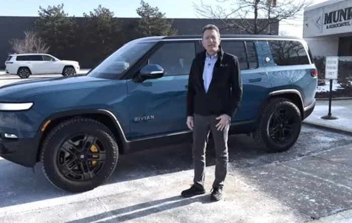 Munro Live: Rivian R1S Ride and Drive First Impressions Review