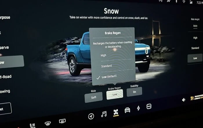 2022.47.0 Installed SNOW MODE!