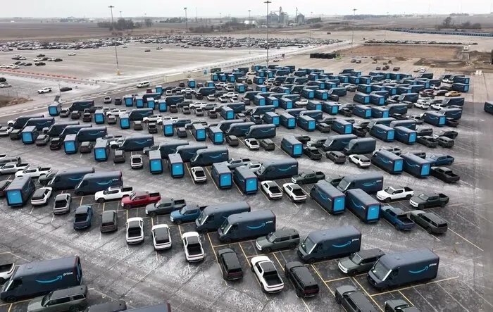 New Rivian Factory Drone Footage - Amazon will be happy!
