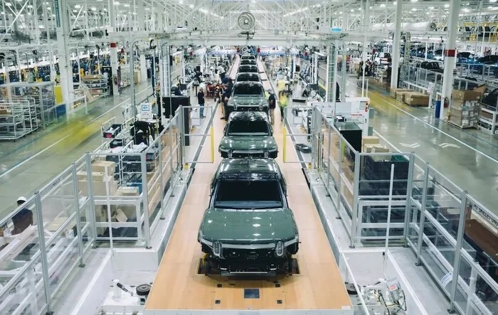 Rivian Hits 25,000 Vehicle Production Goal For 2022!