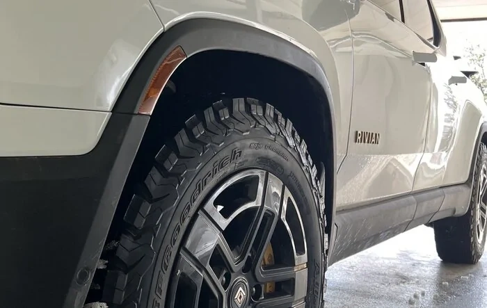 BFG KO2 - 275/65r20 tires installed on my R1T