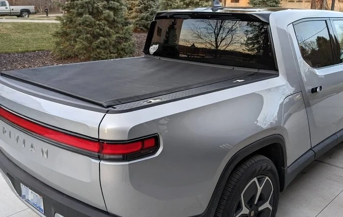Woohoo! Vinyl Roll-Up Tonneau Cover for R1T (Truxedo) Customized & Installed
