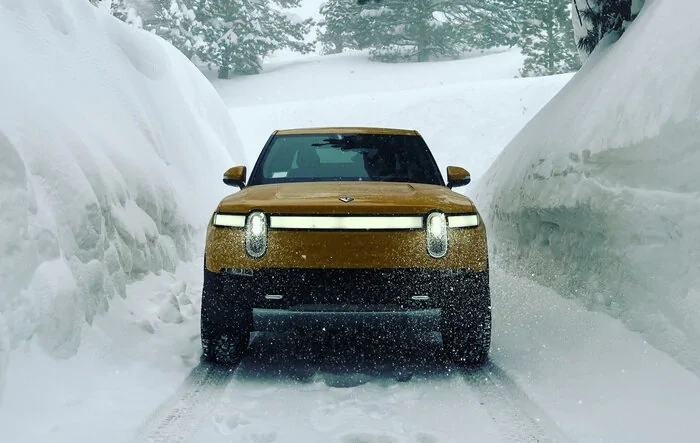 Snow Mode and 20" A/T killed it in Mammoth + RAN chargers worked flawlessly