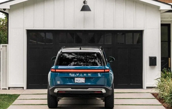Weekly Rivian Responds - V2V / V2H + Dual Motor Info !