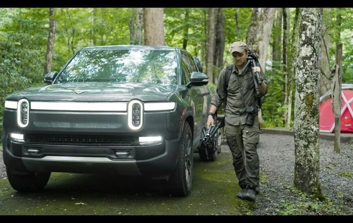 R1T powered a 3 day photoshoot / camping trip [video]
