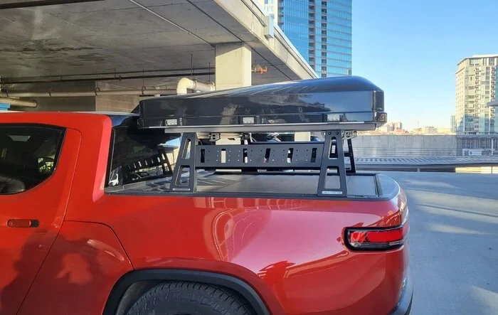 Range Industries Sierra Mid-rack installed w/ an iKamper Mini 3.0 mounted