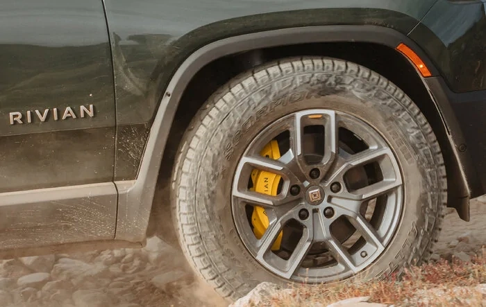 R1T with 20" wheels and AT's - Range / miles difference between All-Purpose mode and Conserve mode.