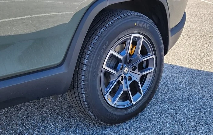 Scorpion AS+ tire swap (from 20" Scorpion AT) - WOW big difference