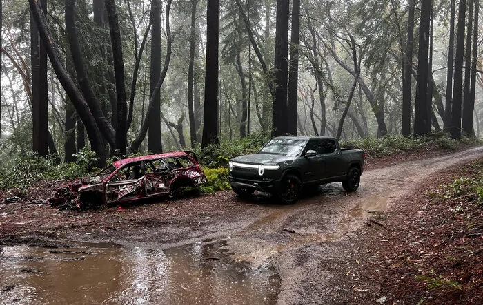 A rainy day out in R1T... Here's how it went.