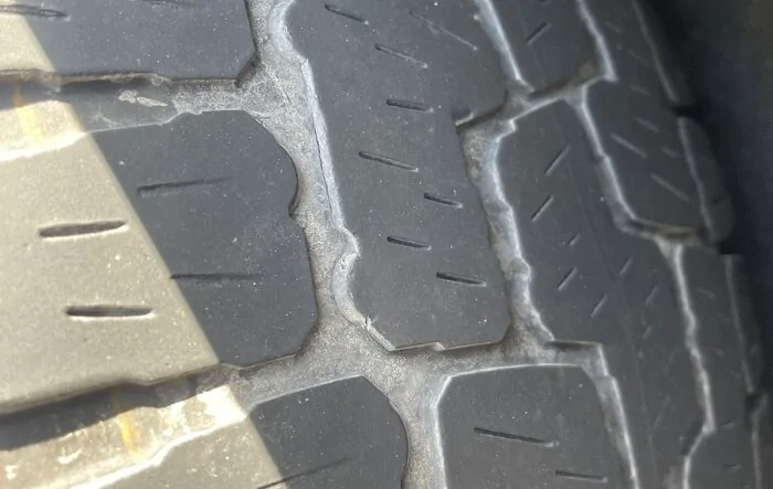 Tire wear condition at 15k miles, 10 months (photos)