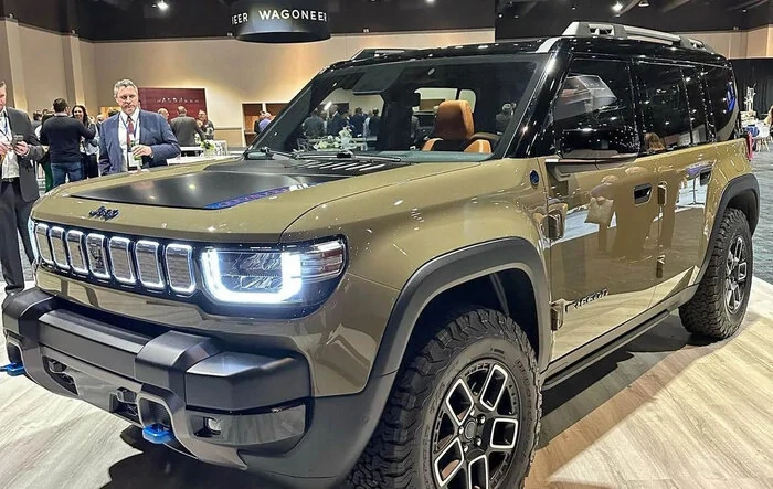 New Competition: 2024 Jeep Recon EV -- First Real Life Looks