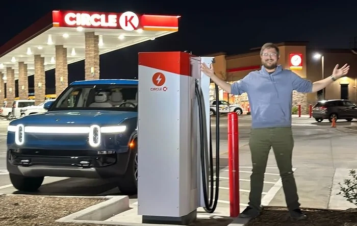 Circle K charging station experience by Out of Spec Kyle (with Rivian R1T)