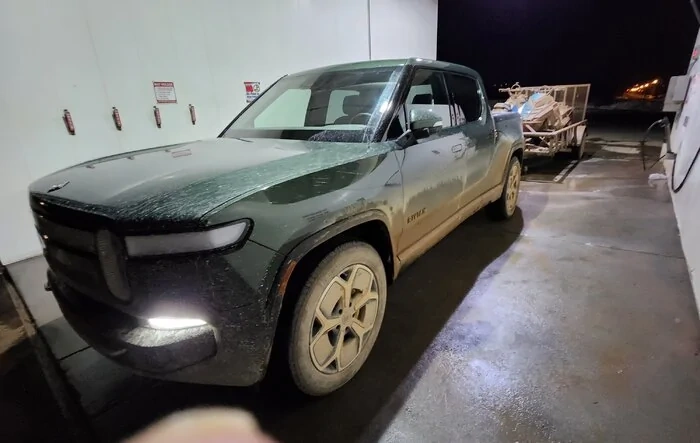 21" AS wheels on gnarly mud, ice, and snow towing 2 snowmobiles -- tires performed very well!