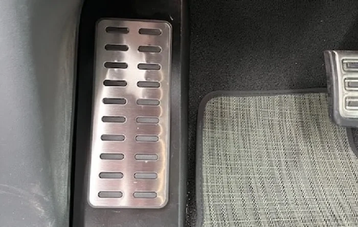 Dead pedal extension mod DIY