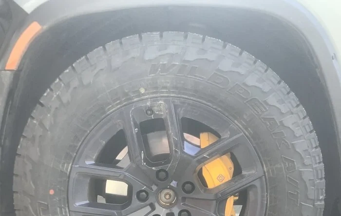 Falken Wildpeak AT3W (285/65/20) installed