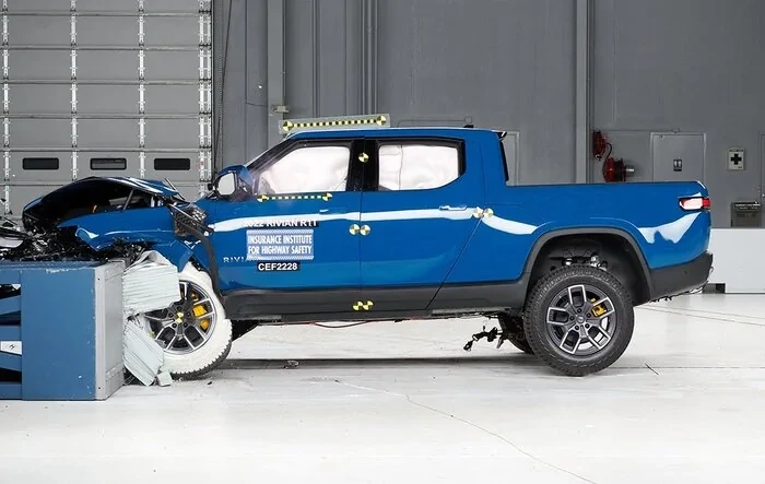 R1T is the only American truck to earn 2023 IIHS Top Safety Pick+ award ?