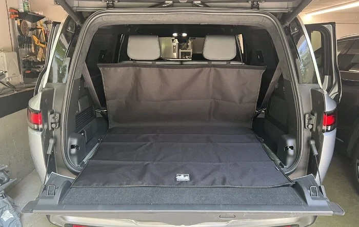 Pet Owners Rejoice! Sneak Peek at the excellent Canvasback 1-Piece R1S Cargo Cover Prototype