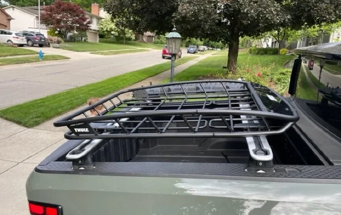 Thule Canyon XT basket works great mounted on crossbars