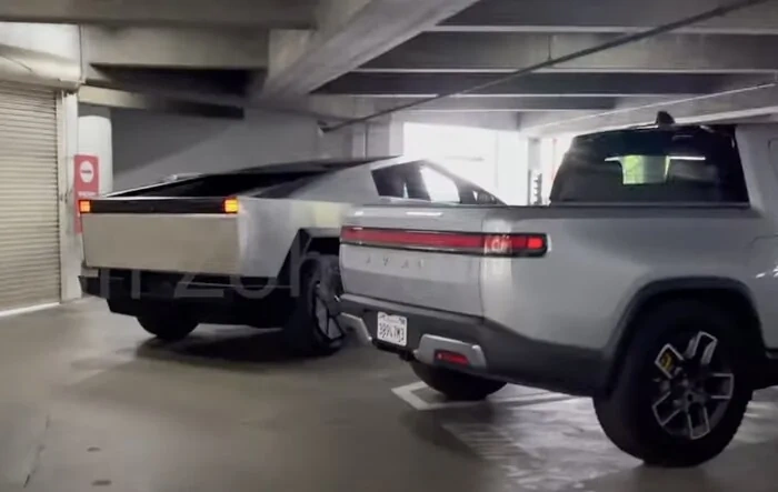Cybertruck versus Rivian R1T vs R1S - first real life looks together (video)